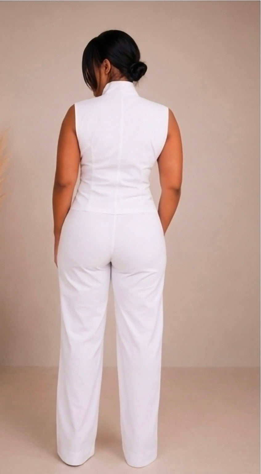 Conjunto Blanco Elegante de Dos Piezas